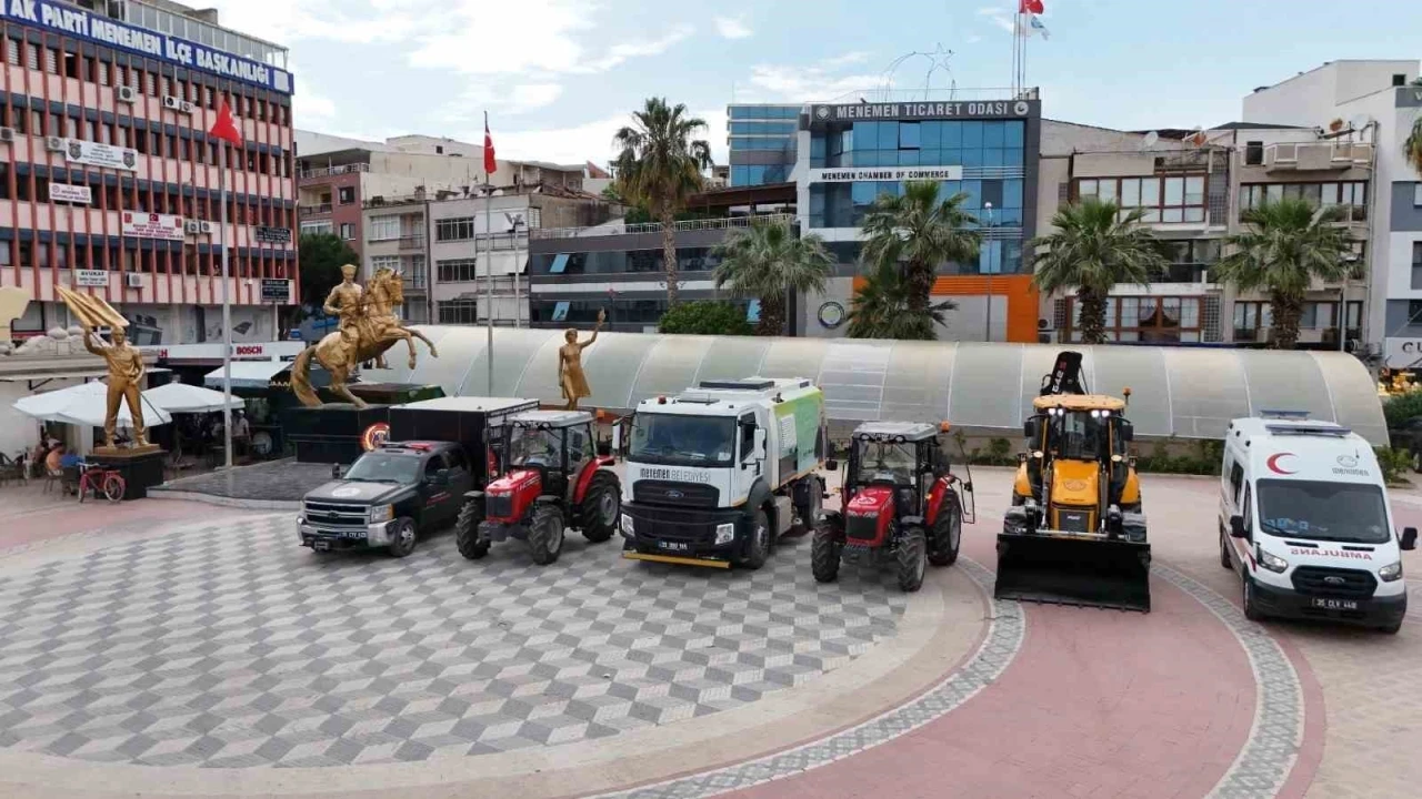 Menemen Belediyesi, ara&ccedil; filosunu b&uuml;y&uuml;t&uuml;yor
