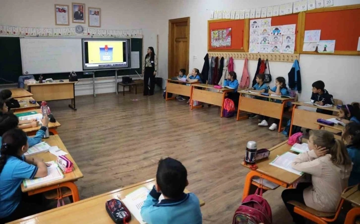 Menteşe Belediyesi&rsquo;nden miniklere iklim değişikliği eğitimi
