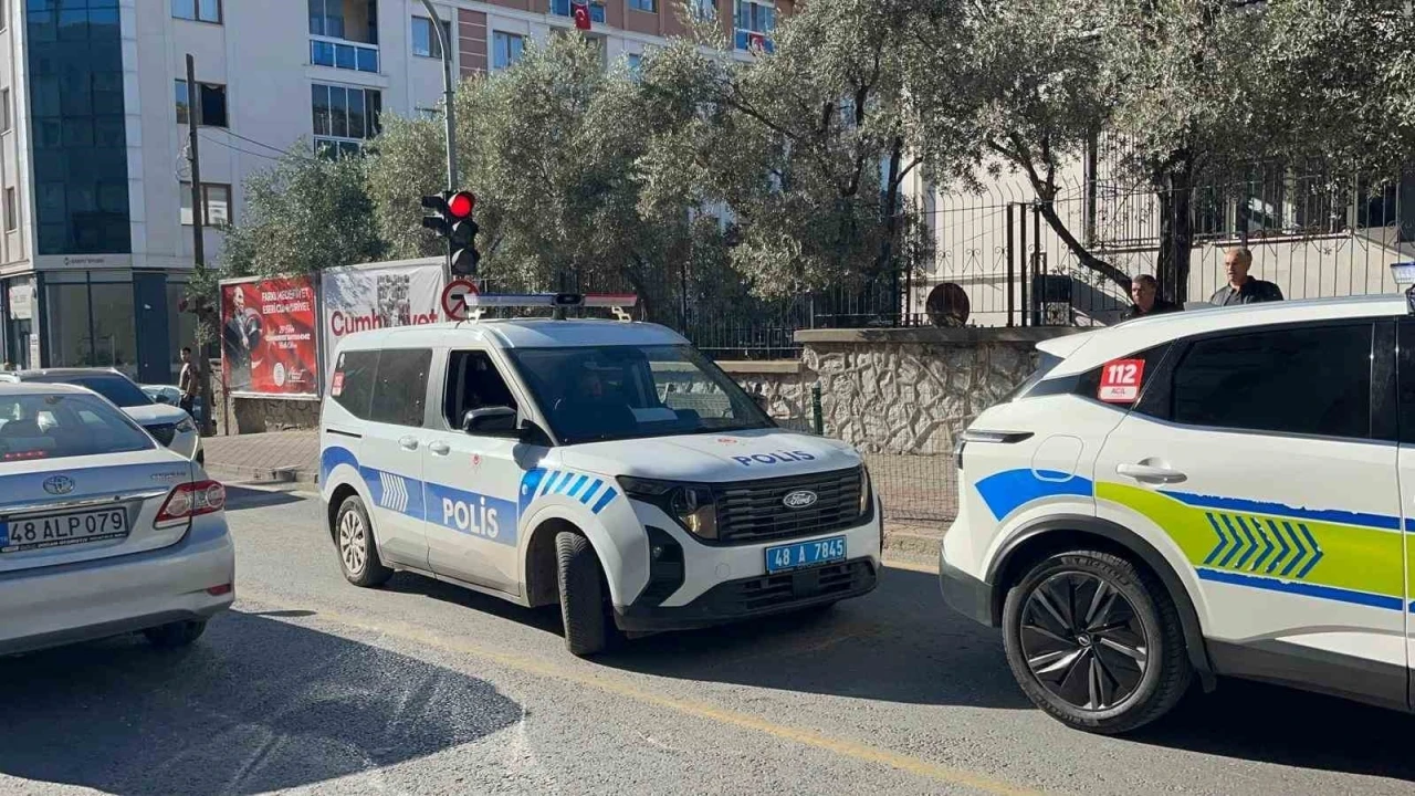 Menteşe’de silahlı ve bıçaklı kavga iddası
