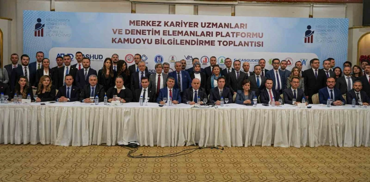 Merkez Kariyer Uzmanları ve Denetim Elemanları Platformu vaatlerin yerine getirilmesini istiyor
