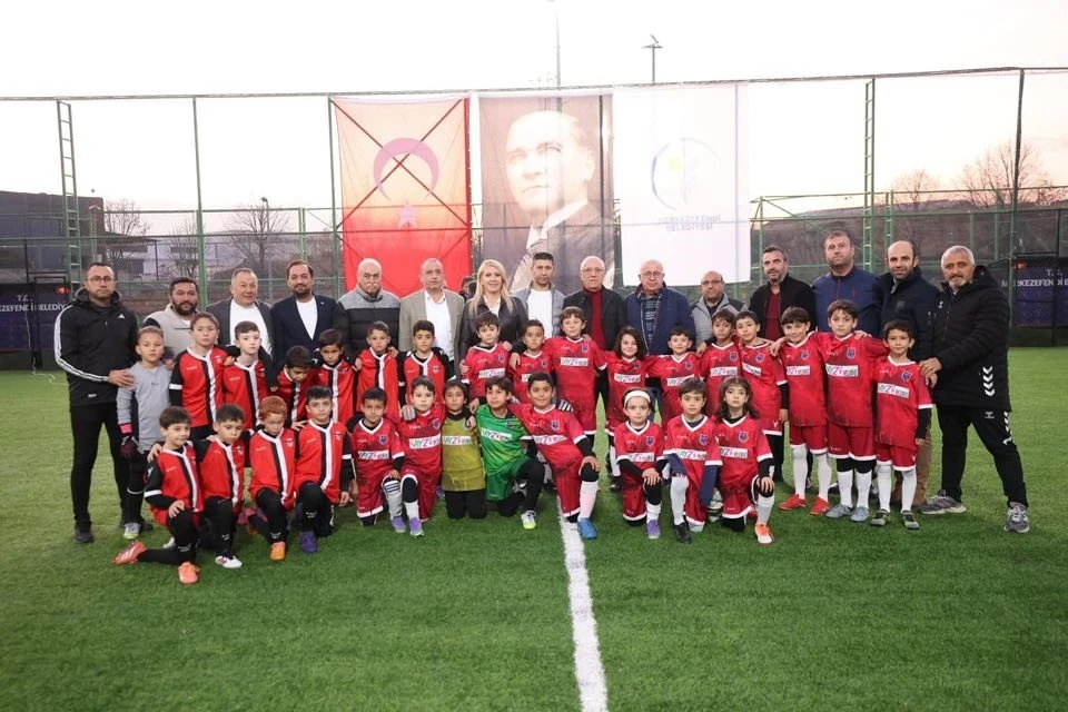 Merkezefendi’de Erol Cantürk U-9 Futbol Şenlik Ligi başladı
