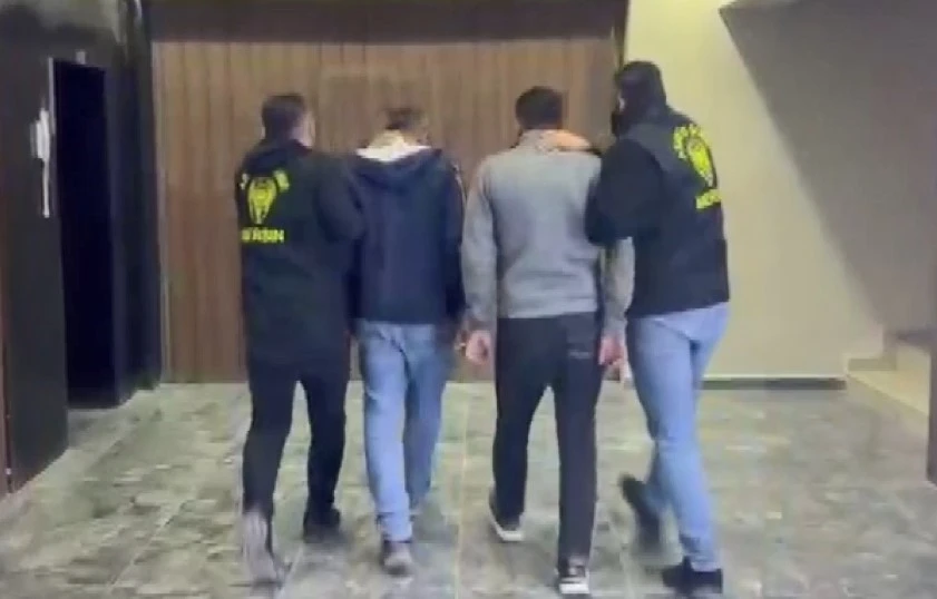 Mersin’de aranan şahıslara peş peşe operasyon: 120 hükümlü cezaevine gönderildi
