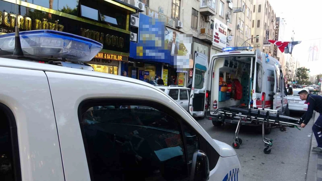 Mersin’de bıçaklı kavga: 2 yaralı