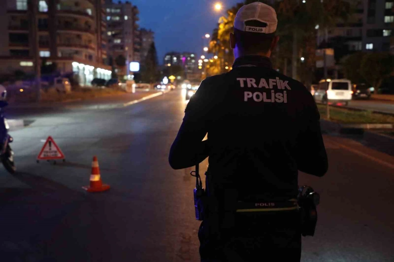 Mersin’de binlerce motosiklet denetlendi, yüzlercesi trafikten men edildi
