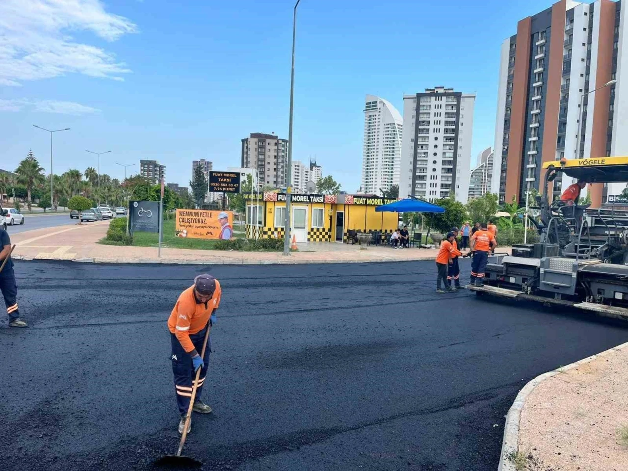 Mersin’de bozuk yollar tek tek yenileniyor
