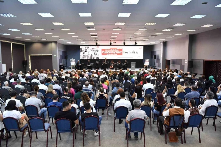 Mersin&rsquo;de Cumhuriyet sempozyumu d&uuml;zenlendi
