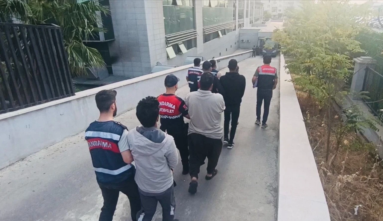 Mersin’de DEAŞ’ın finans ağı çökertildi: 7 tutuklama
