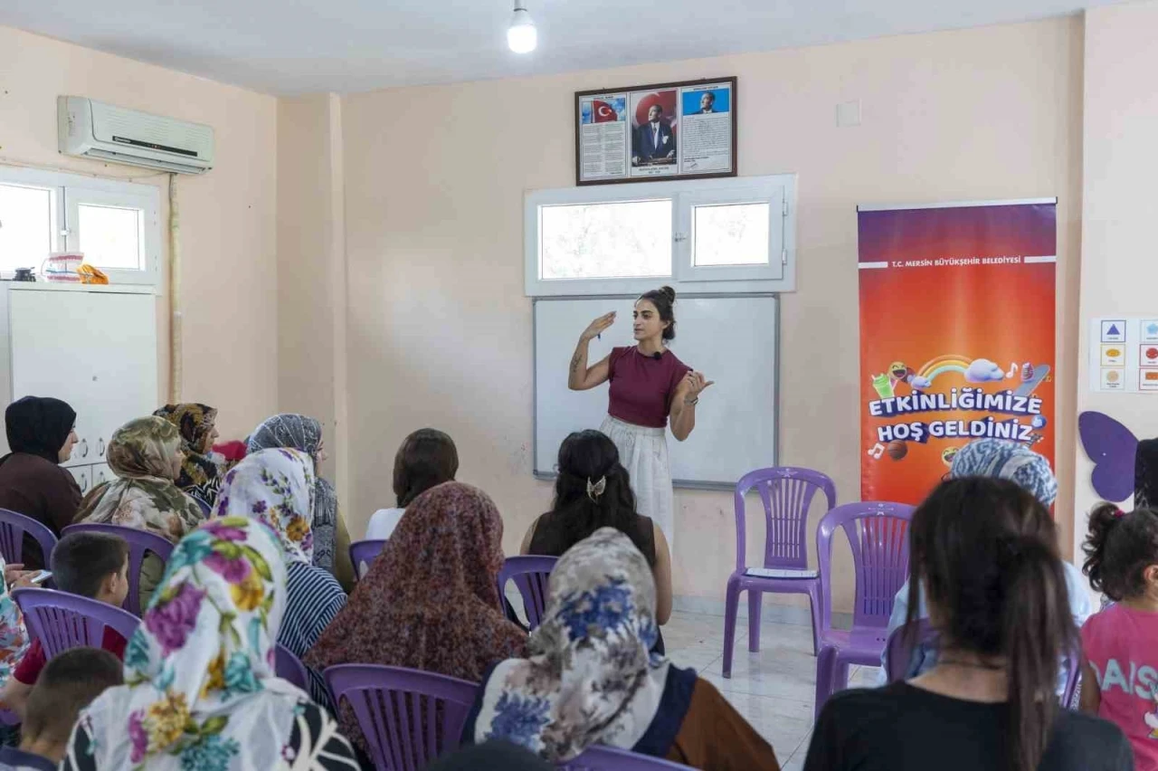 Mersin’de erken yaşta evliliklere karşı farkındalık eğitimi
