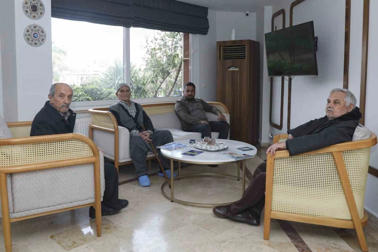 Mersin&rsquo;de hasta ve yakınlarına &uuml;cretsiz refakat&ccedil;i evi hizmeti
