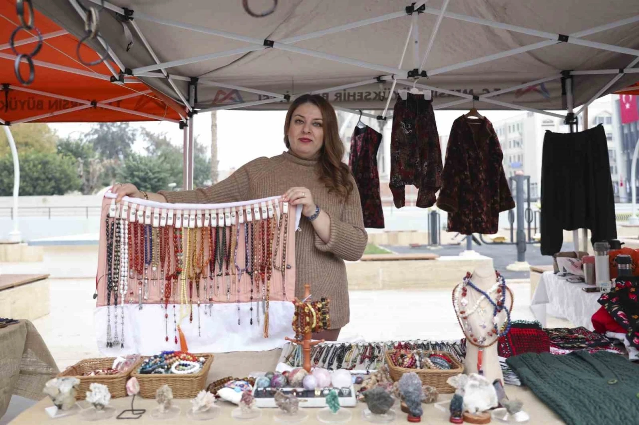 Mersin&rsquo;de kadın emeği Kent Meydanında değer buluyor
