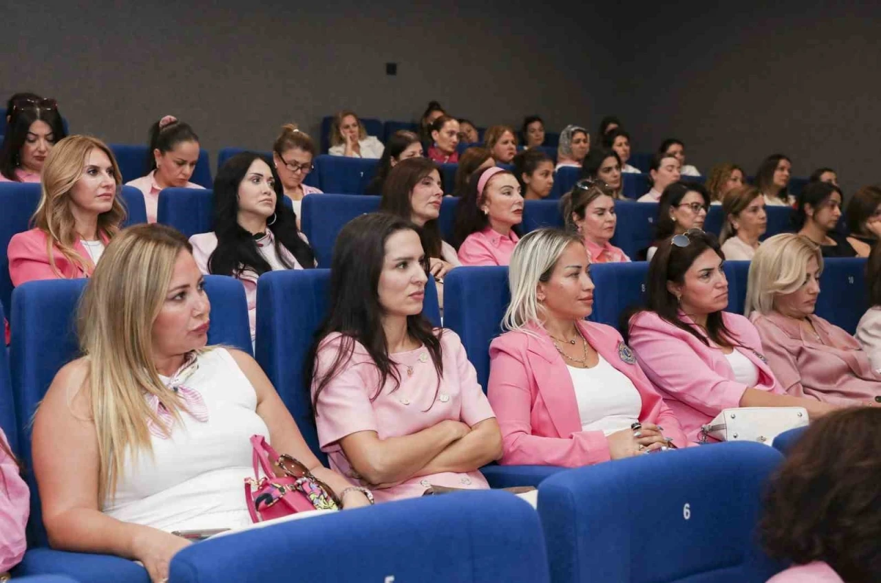 Mersin’de meme kanseri farkındalık eÄŸitimi