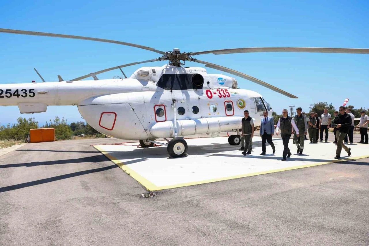 Mersin’de orman yangınlarına karşı 5 helikopter ile 407 araçlı ekip teyakkuzda

