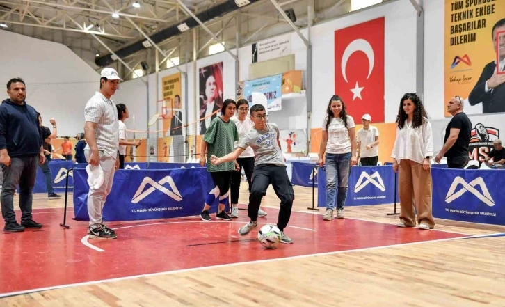 Mersin’de özel gereksinimli çocuklar için ’Çocuk Şenliği’ düzenlendi
