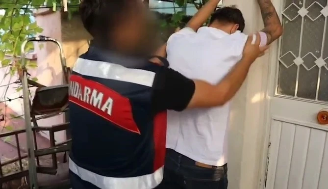 Mersin’de sahte ilan dolandırıcılarına operasyon: 