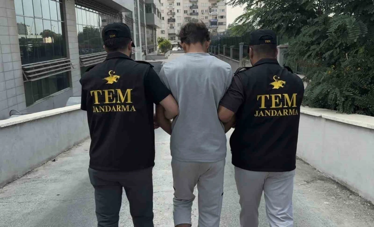 Mersin&rsquo;de ter&ouml;r operasyonunda yakalanan ş&uuml;pheli tutuklandı
