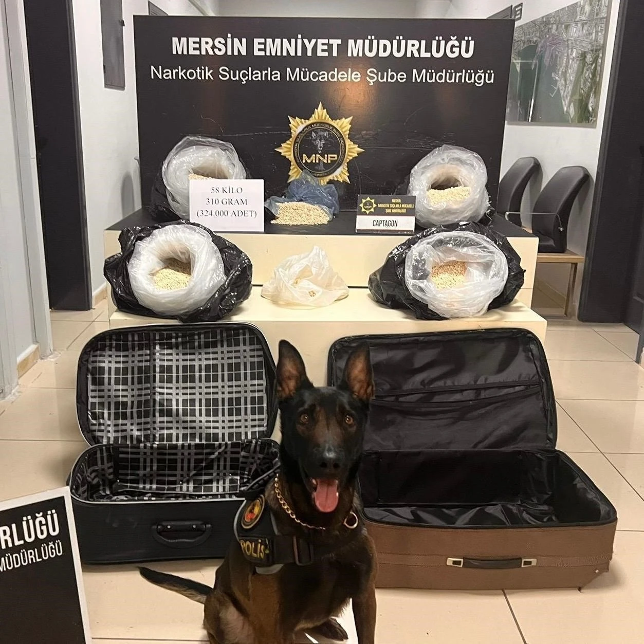 Mersin’de uyuşturucu ile mücadele: 49 şüpheli tutuklandı

