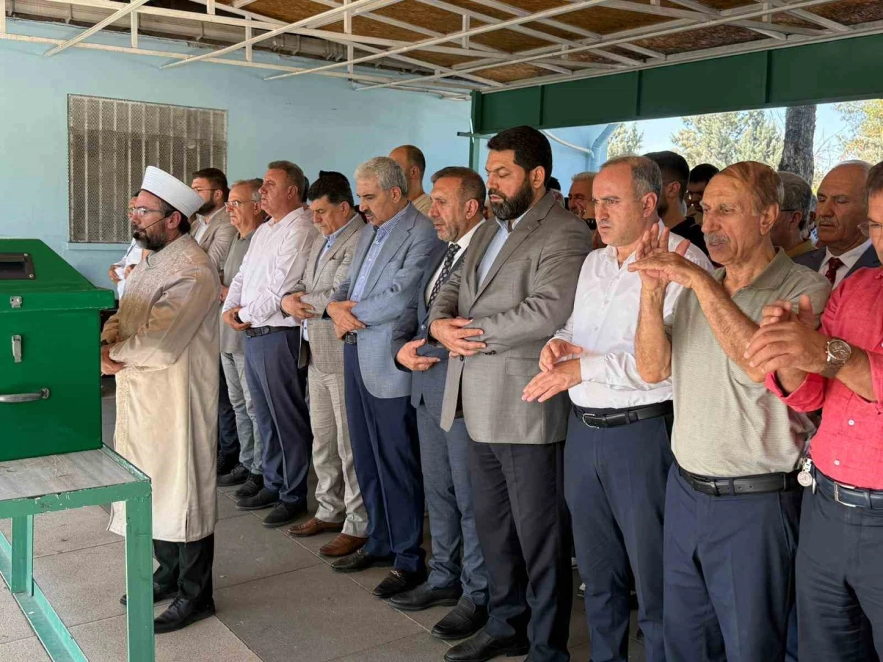 Mersin’deki kazada hayatını kaybeden Farah Diyarbakır’da defnedildi
