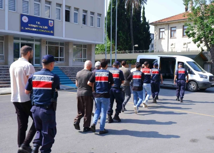 Mersin merkezli 8 ilde DEAŞ operasyonu: 11 tutuklama
