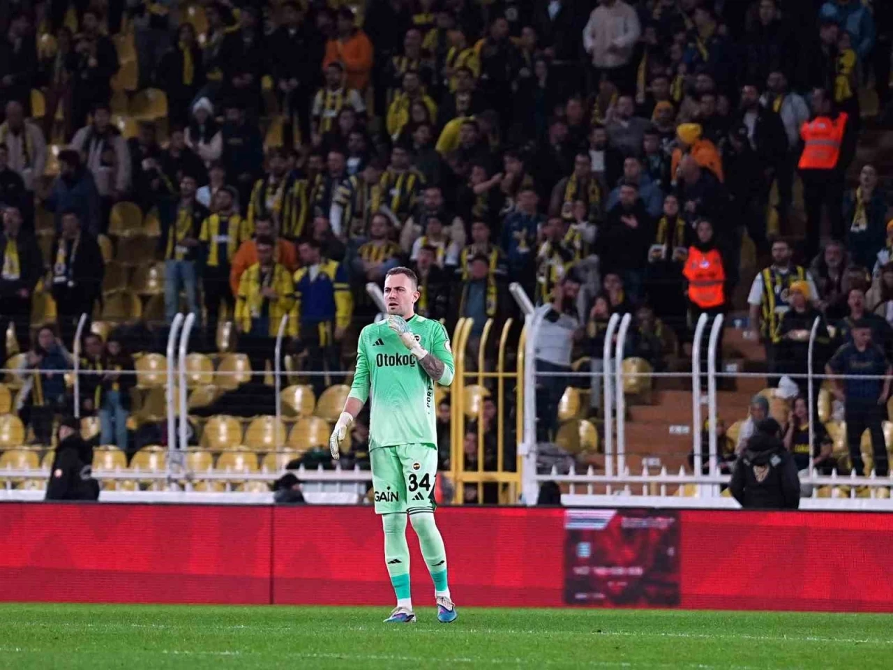 Mert G&uuml;nok, 3905 g&uuml;n sonra Kadık&ouml;y&rsquo;de kaleyi korudu
