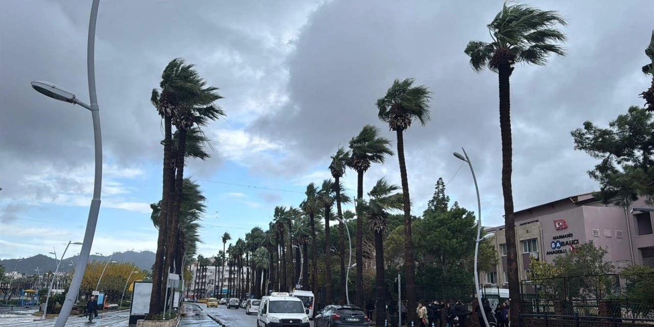 Meteoroloji'den Kuvvetli Fırtına Uyarısı