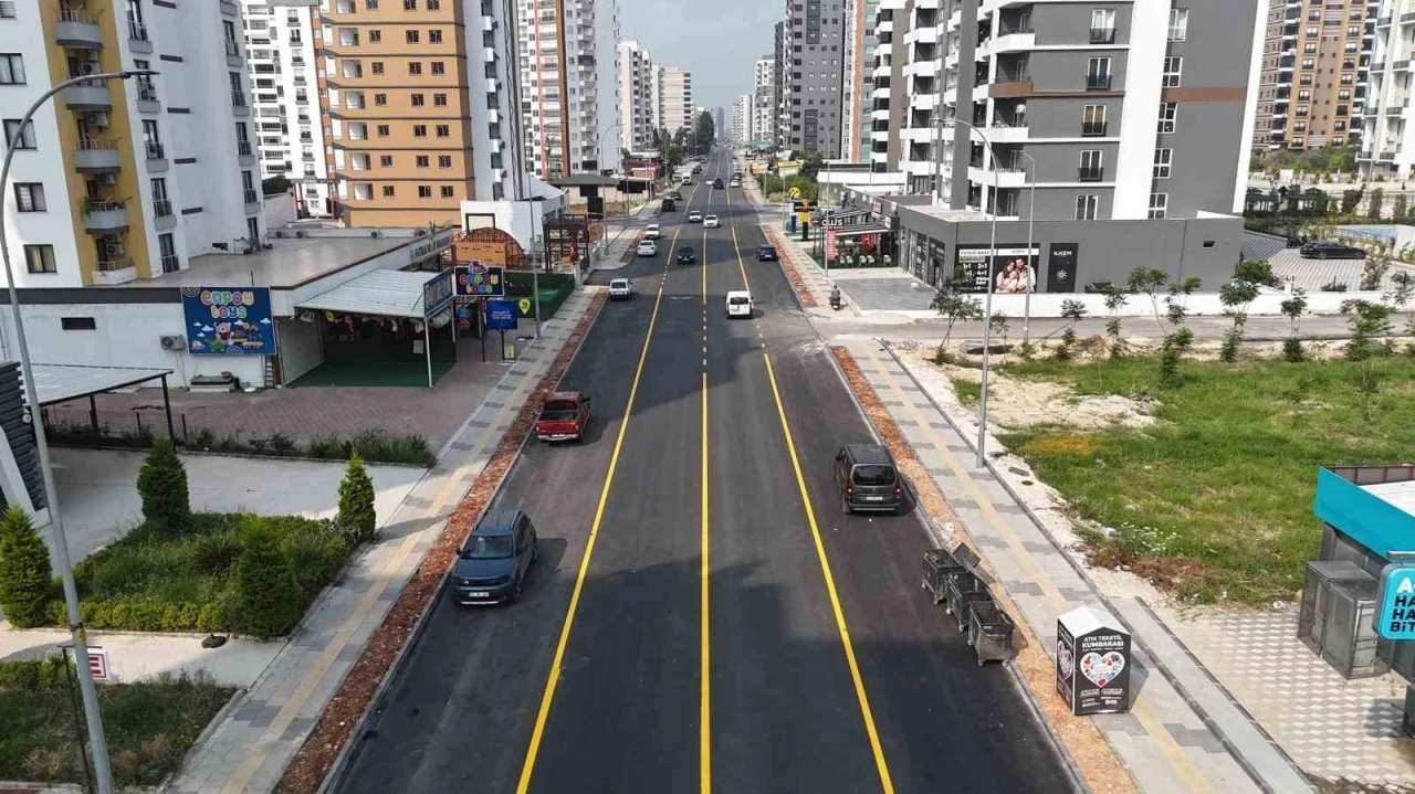 Mezitli&rsquo;de ulaşımı rahatlatacak &ccedil;alışma tamamlandı
