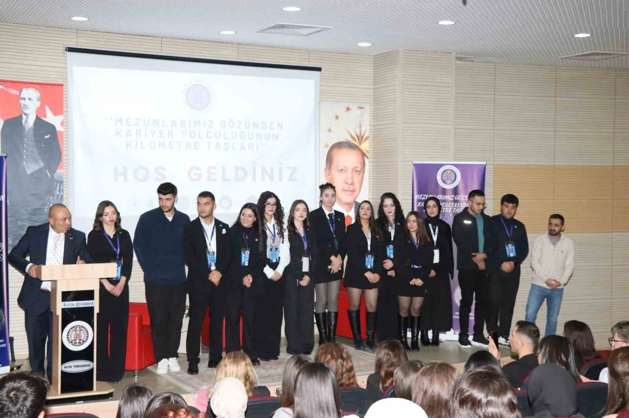 Mezunların gözünden kariyer yolculuğu
