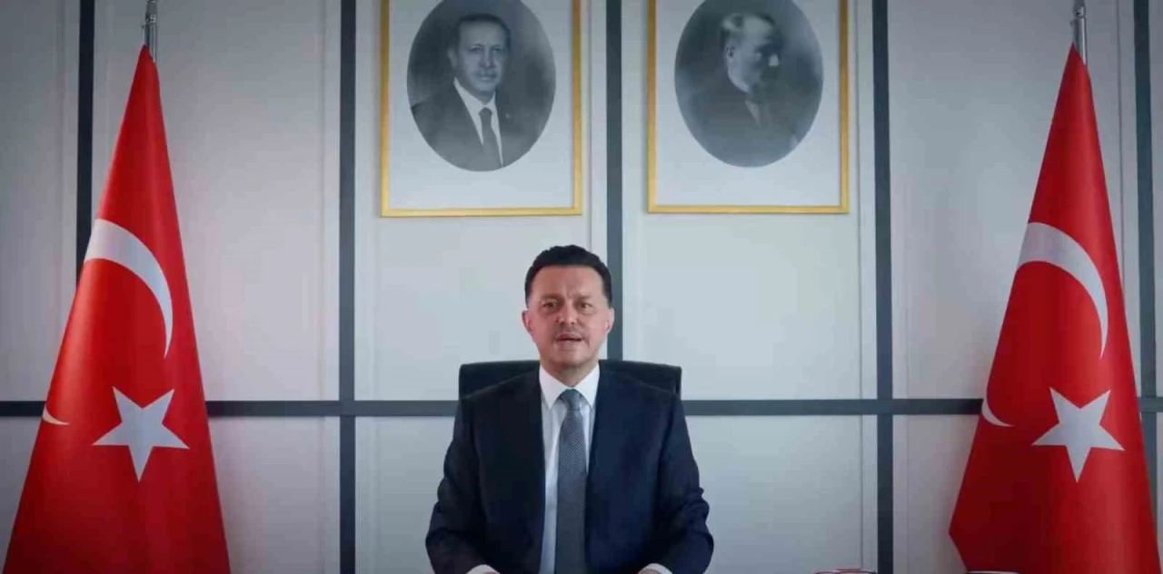 Milletvekili Hatipoğlu&rsquo;ndan B&uuml;y&uuml;kşehir Belediyesi&rsquo;ne se&ccedil;im vaatleri eleştirisi
