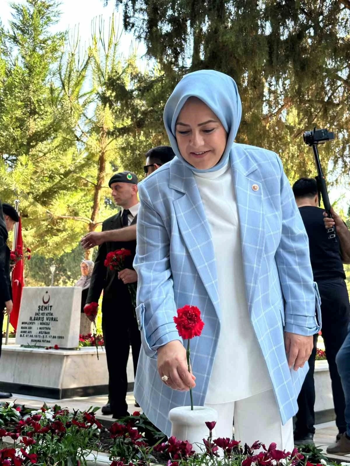 Milletvekili Sema Silkin Ün: &quot;Bu bayram paylaşmanın bereketin bayramı&quot;
