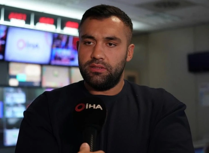 Milli boks&ouml;r Ali Eren Demirezen, ringlere geri d&ouml;nd&uuml;
