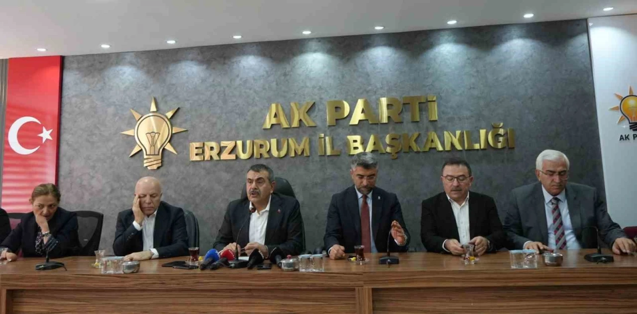 Milli Eğitim Bakanı Tekin&rsquo;den stadyum i&ccedil;in bayram sonrası m&uuml;jdesi
