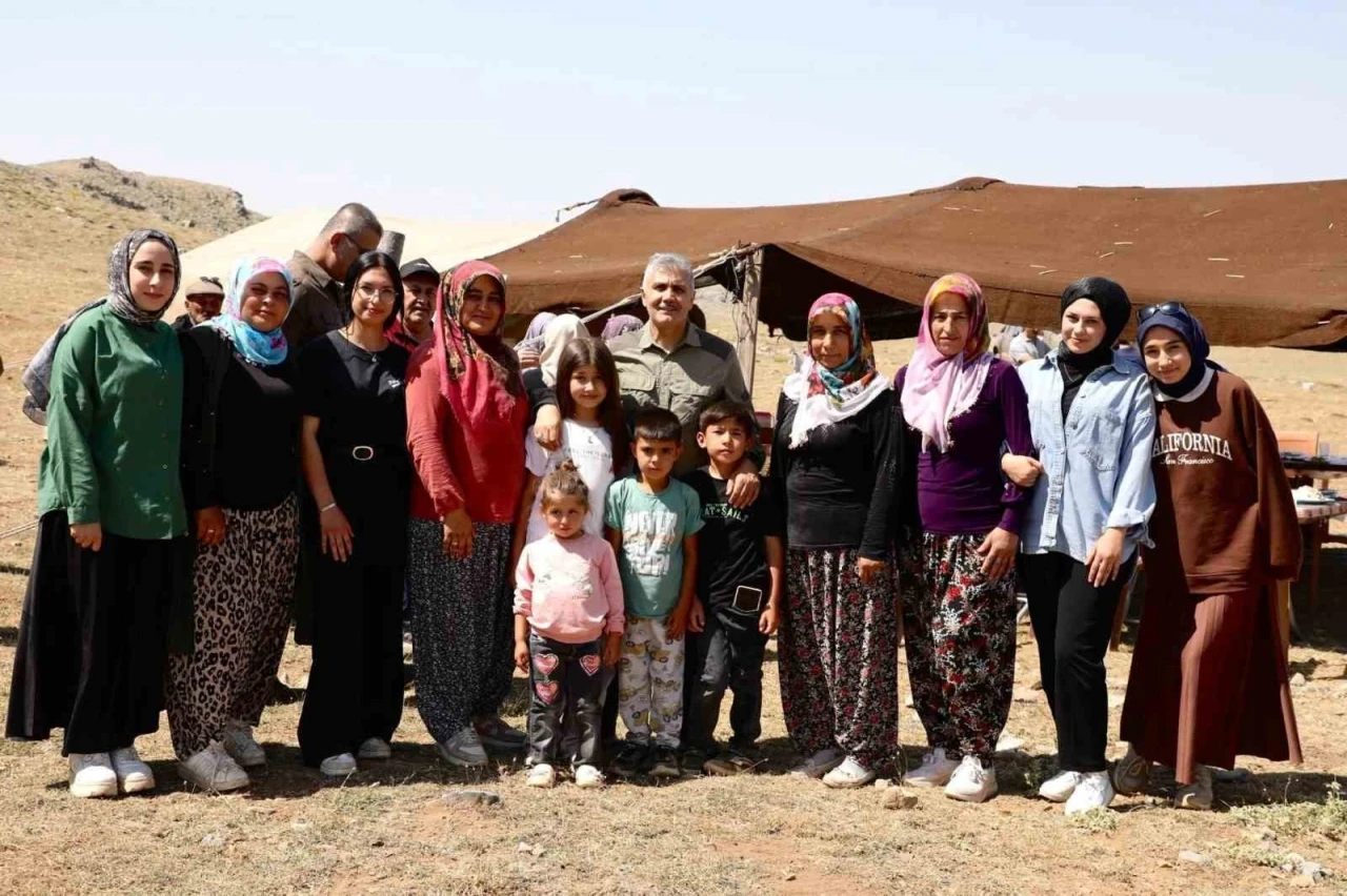 Minas Yaylası’nda gönüllere dokunan ziyaret
