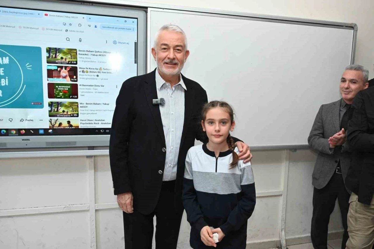 Minik başkanın sınıftaki seçim sözü yerine getirildi
