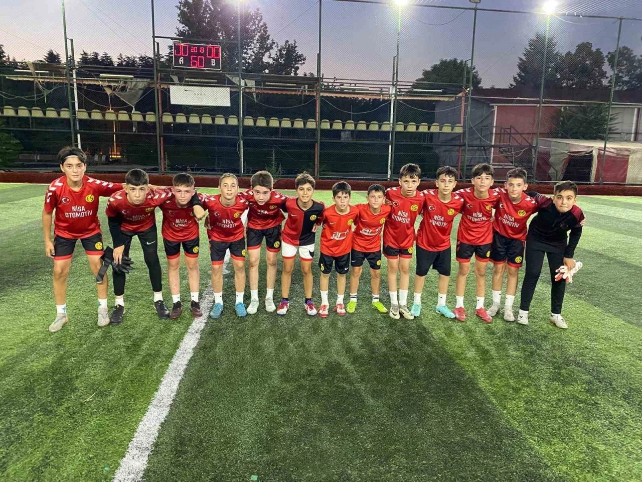 Minik Eskişehir sporlular top başı yaptılar
