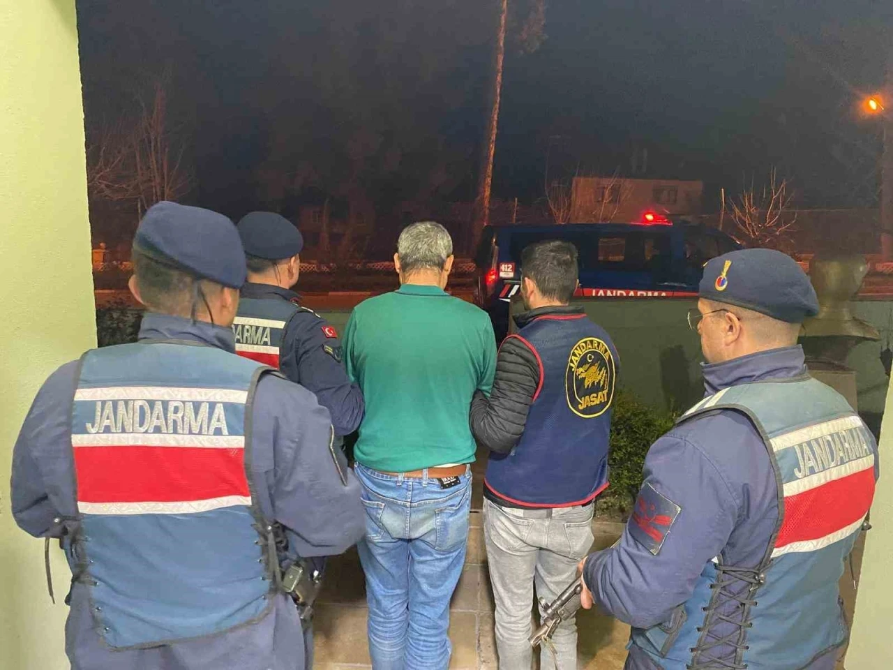 Miras kavgasında kardeşini ve yengesini öldüren ağabey adliyeye sevk edildi
