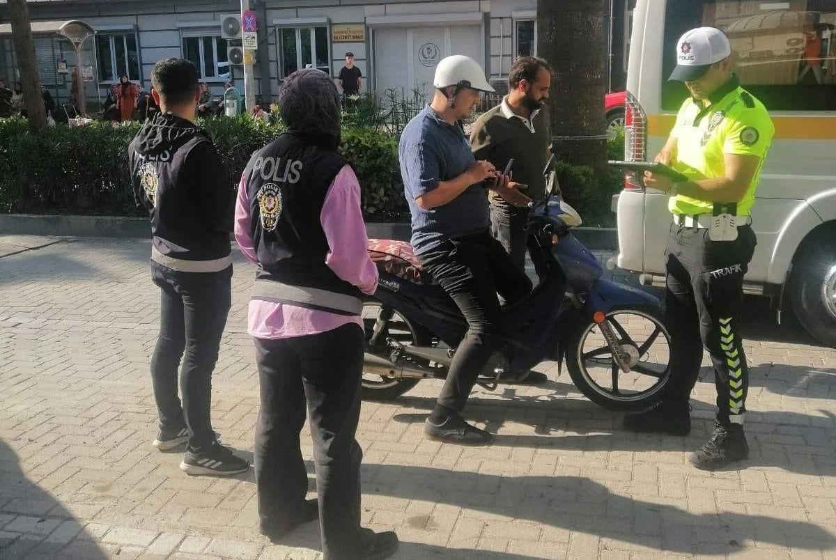 Motosikletlilere ceza yağdı
