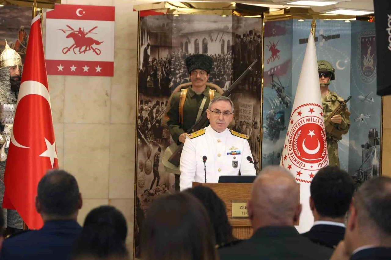 MSB: &quot;(FETÖ ile mücadele) Yıl içerisinde 102 personel Yüksek Disiplin Kurulu kararı ile Türk Silahlı Kuvvetlerinden çıkarılmıştır&quot;
