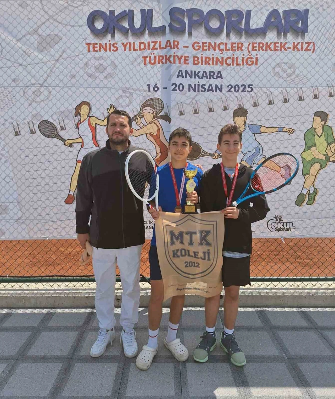 MTK Koleji'nden Türkiye 4'üncülüğü Gururu