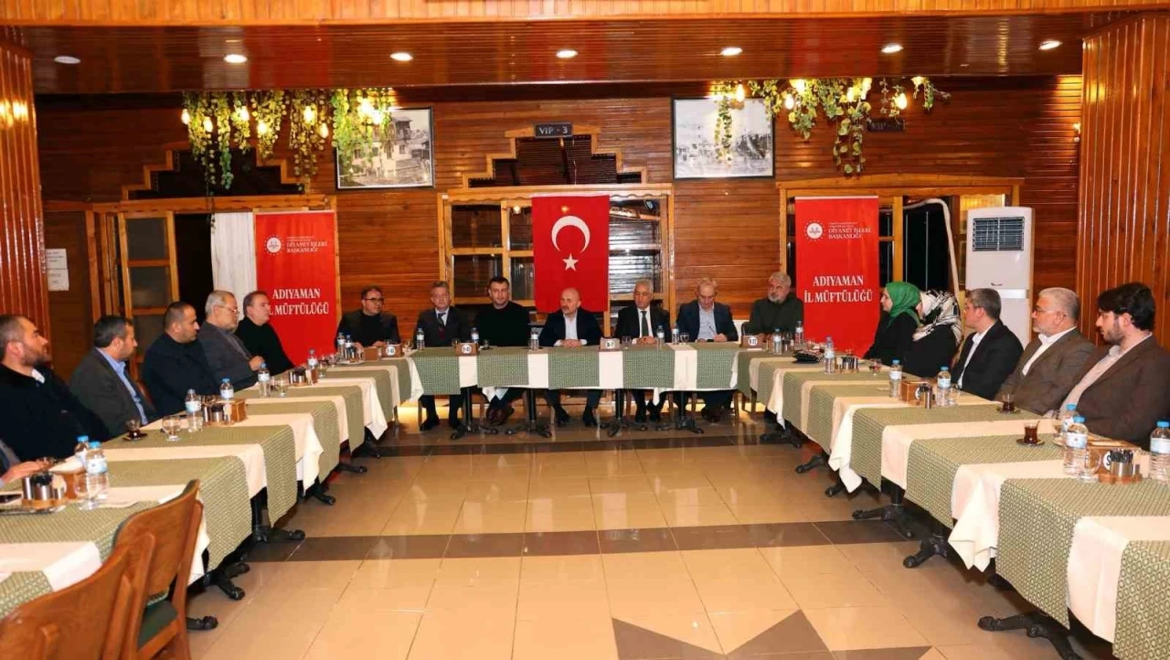 M&uuml;ft&uuml; Haliloğlu&rsquo;na veda programı
