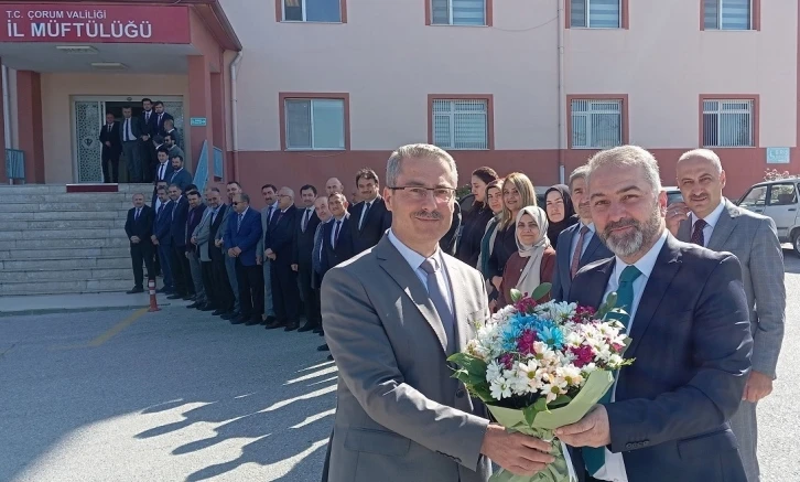 Müftü Şahin Yıldırım Çorum’daki yeni görevine başladı
