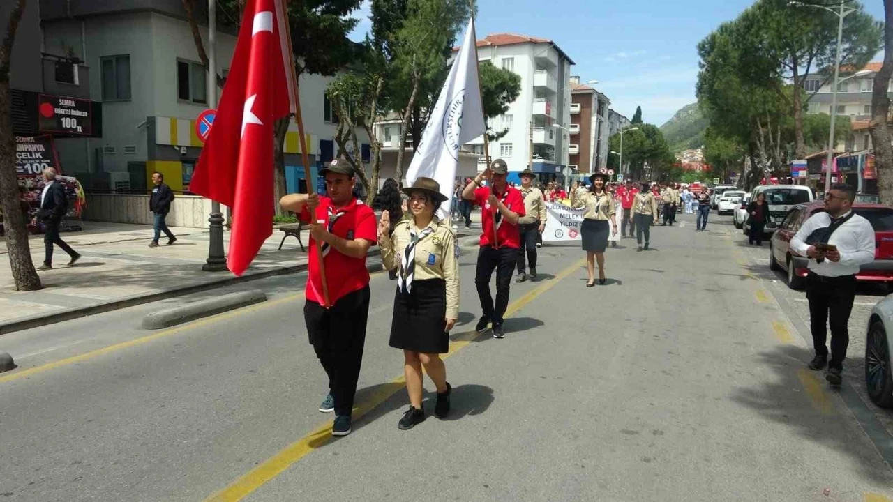 MUĞLA'DA ENGELLİLER HAFTASI ETKİNLİKLERİ YÜRÜYÜŞLE BAŞLADI