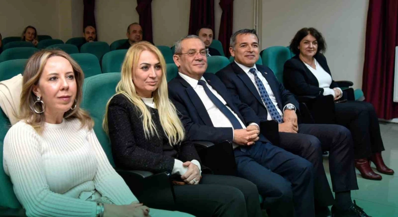 Muğla’da acil obstetrik bakım için sektörler arası işbirliği toplantısı gerçekleştirildi