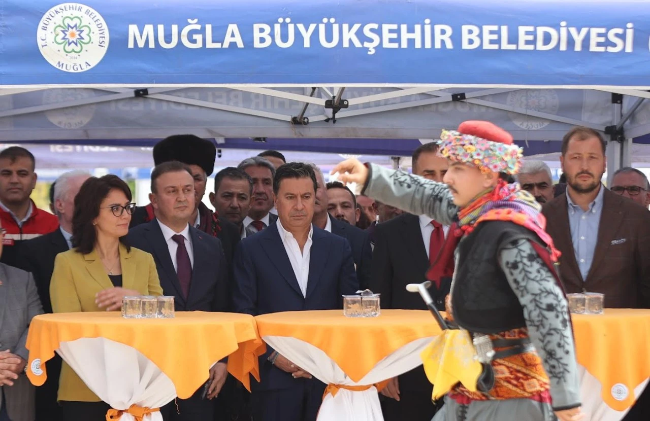 Muğla’da Çam Balı Hasadı Coşkuyla Kutlandı