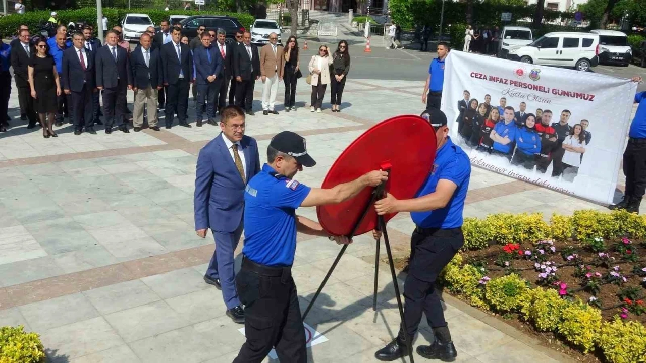 Muğla&rsquo;da Ceza İnfaz Personeli g&uuml;n&uuml; kutlandı
