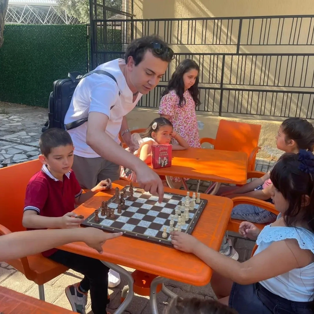 Muğla&rsquo;da g&ouml;n&uuml;ll&uuml; gen&ccedil;lerden &ouml;rnek farkındalık &ccedil;alışması

