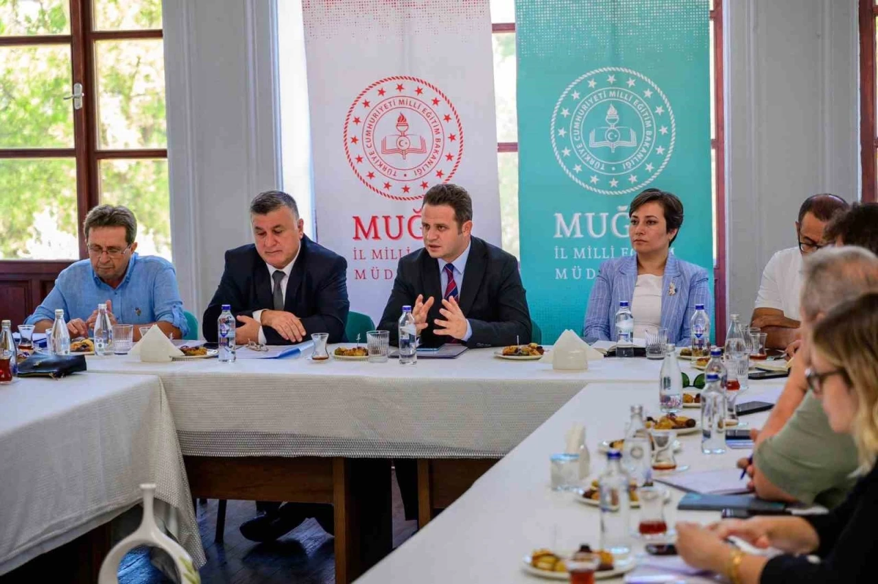 Muğla’da hayat boyu öğrenme komisyonu toplantısı yapıldı
