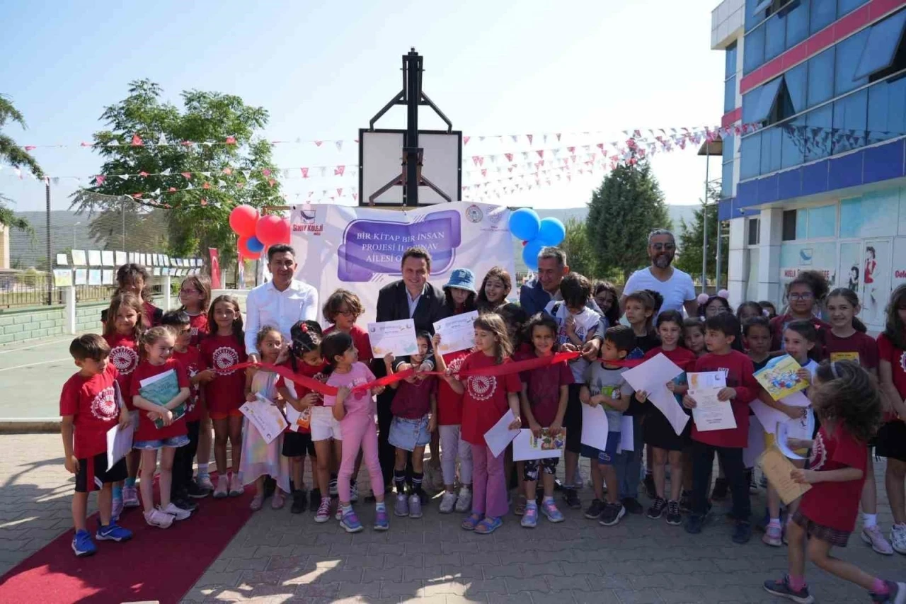 Muğla’da &quot;Bir Kitap Bir İnsan&quot; projesi
