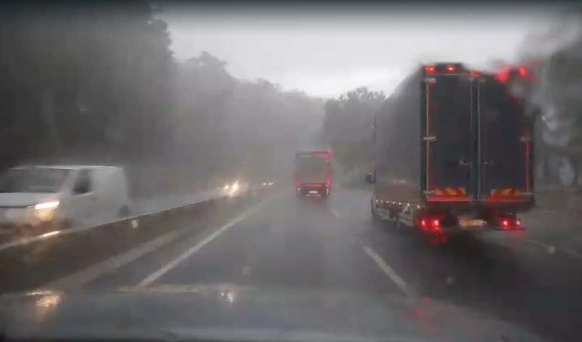 Muğla’da sağanak ve dolu yağışı etkili oldu
