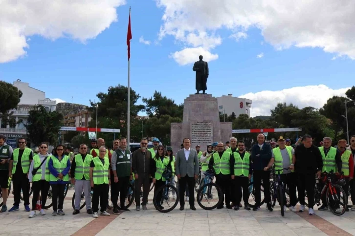 Muğla’da sağlıklı yaşam için pedal çevirdiler
