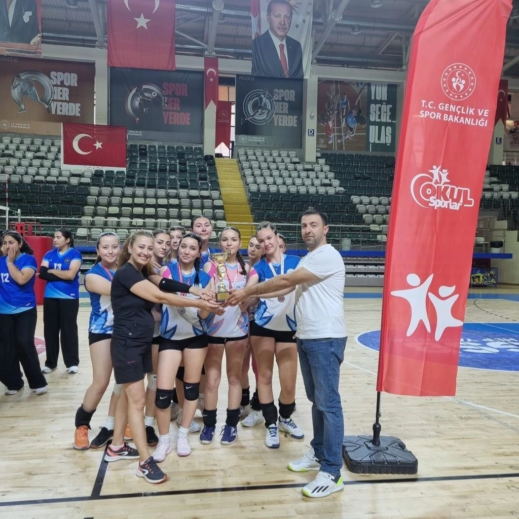 Muğla’da voleybol il birincisi belli oldu
