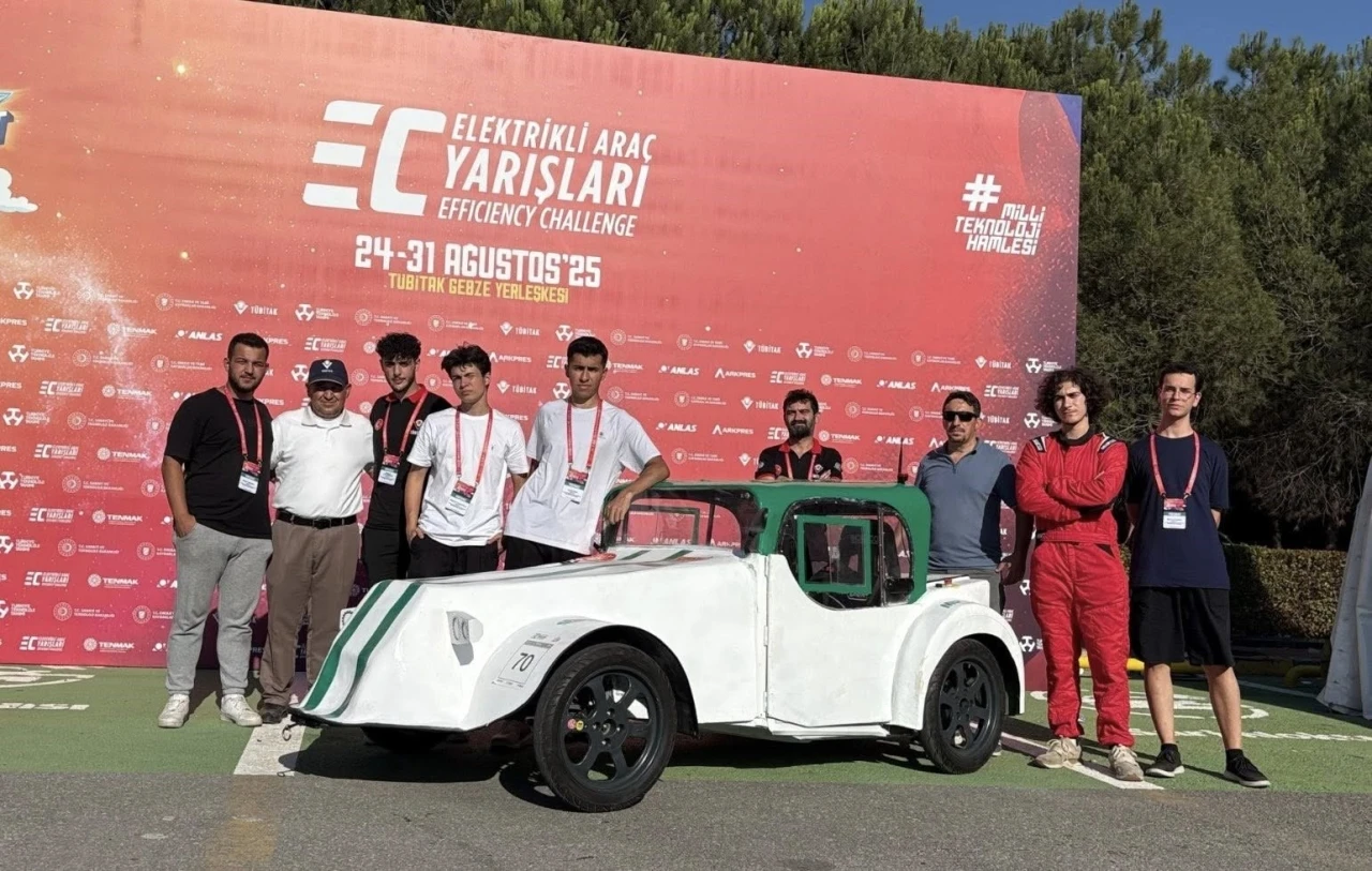 MUĞLA LİSESİ'NDEN TEKNOFEST'TE ÖNEMLİ BAŞARI